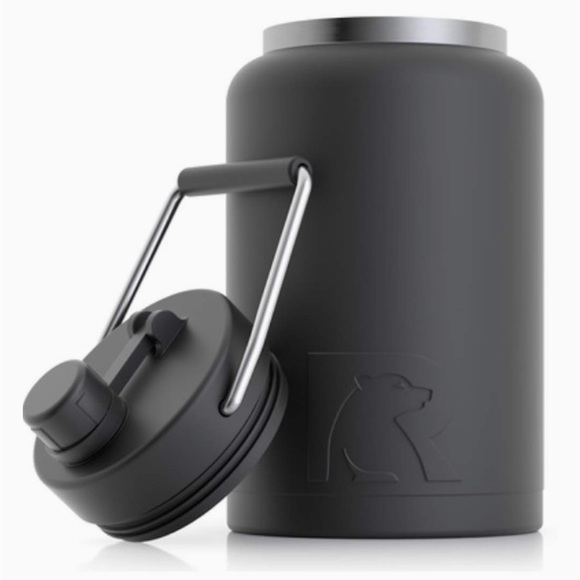 🐻❄️ RTIC Half Gallon Jug - Picture 2 of 7
